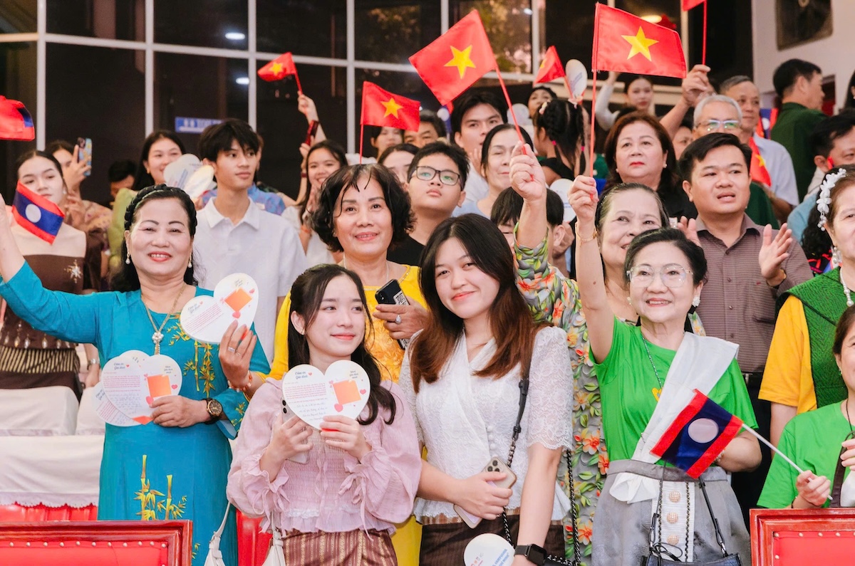 Gia đình Việt với sinh viên Lào, Campuchia đang học tập tại TP.HCM - 2