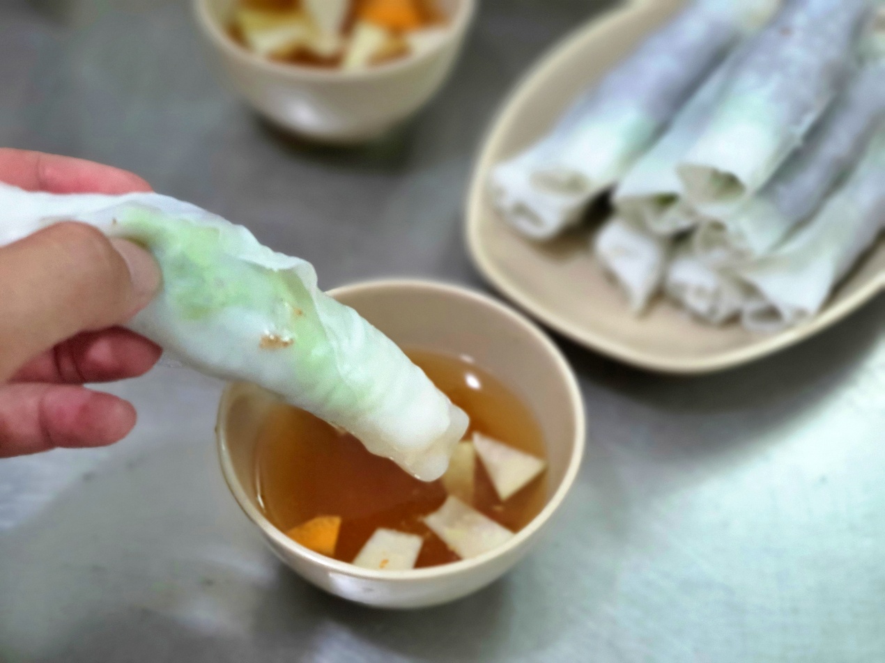 Ra Hà Nội, việc đầu tiên là đi ăn phở… - 4