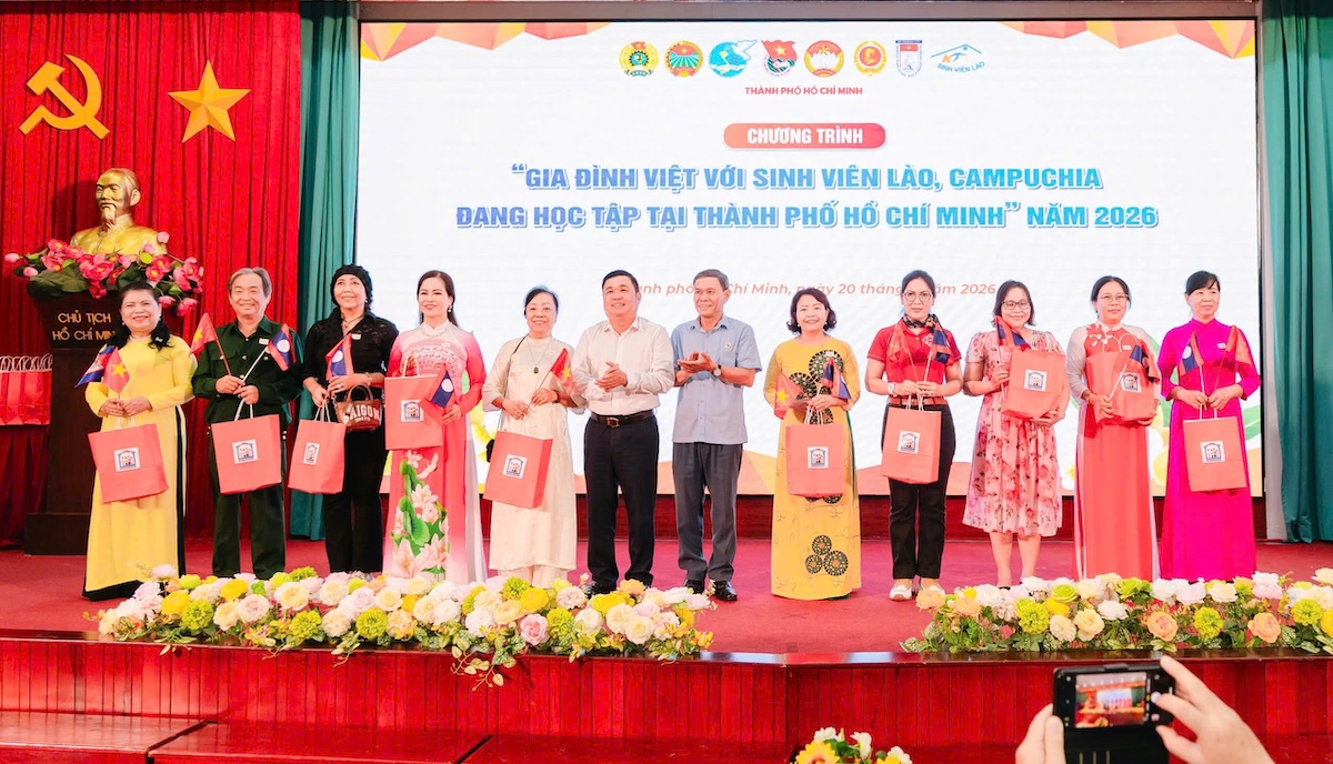 Gia đình Việt với sinh viên Lào, Campuchia đang học tập tại TP.HCM - 4
