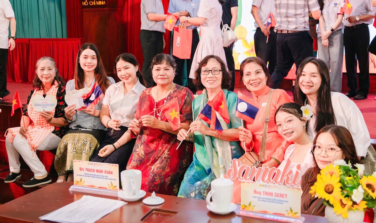 Gia đình Việt với sinh viên Lào, Campuchia đang học tập tại TP.HCM - 3