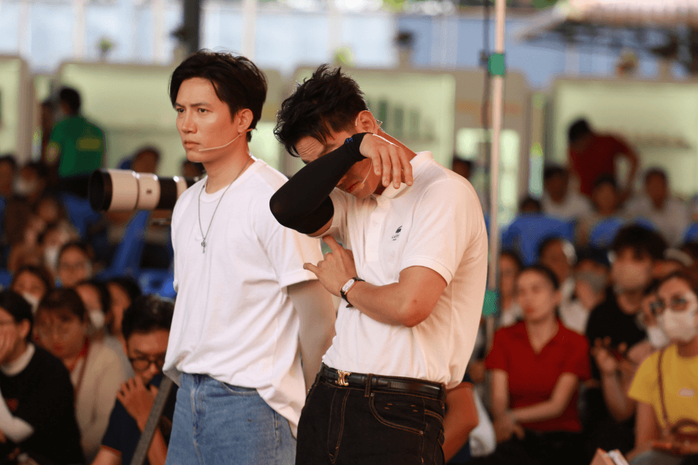 Đại Nghĩa phẫn nộ trước người đàn ông bỏ đi khi vợ bệnh nặng và hai con thơ - 3