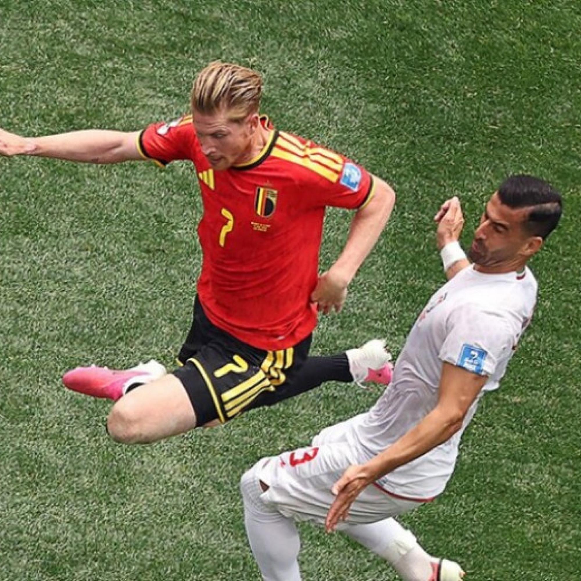  - Video bóng đá Bỉ - Iran: Điểm nhấn VAR (World Cup)