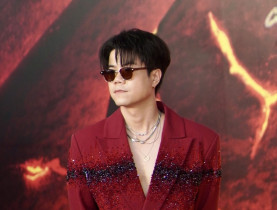  - Đinh Mạnh Ninh: "Đưa cho tôi bất kỳ bài hát nào, tôi cũng sẽ khiến nó bùng nổ"