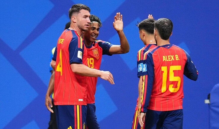 Nóng bảng xếp hạng World Cup: Tây Ban Nha sáng cửa đi tiếp, ĐT Bỉ nguy cơ bị loại - 1