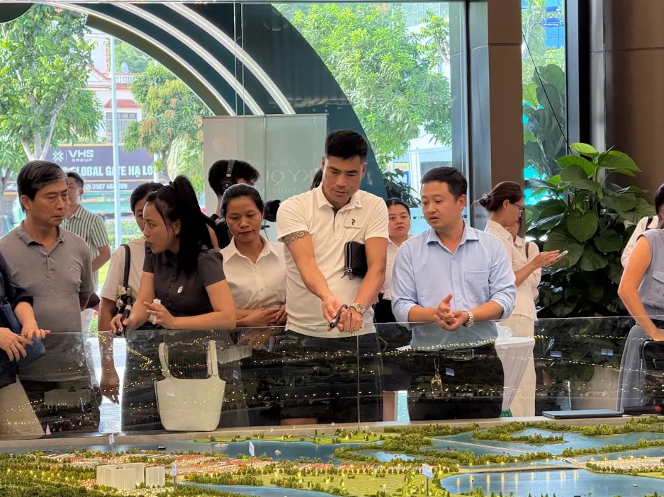 Hạ Long ngày thường đông như ngày lễ, bất động sản “sẵn sàng kinh doanh” tại Vịnh Bình Minh 1 được săn đón - 3