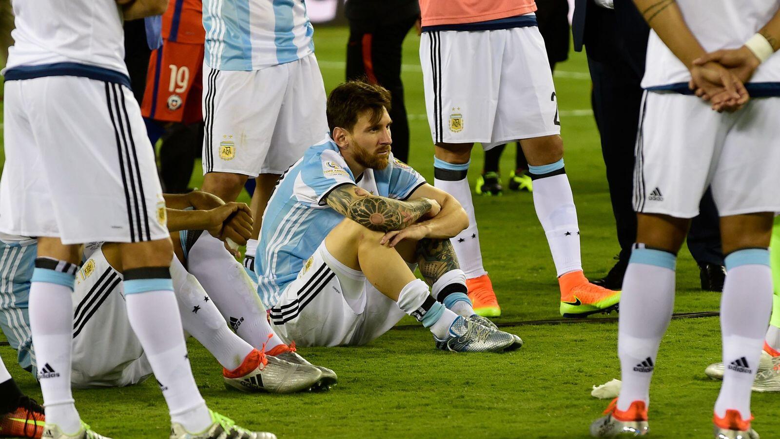 Messi và hành trình 10 năm: Từ niềm tin chạm đáy tới kỷ lục World Cup - 1