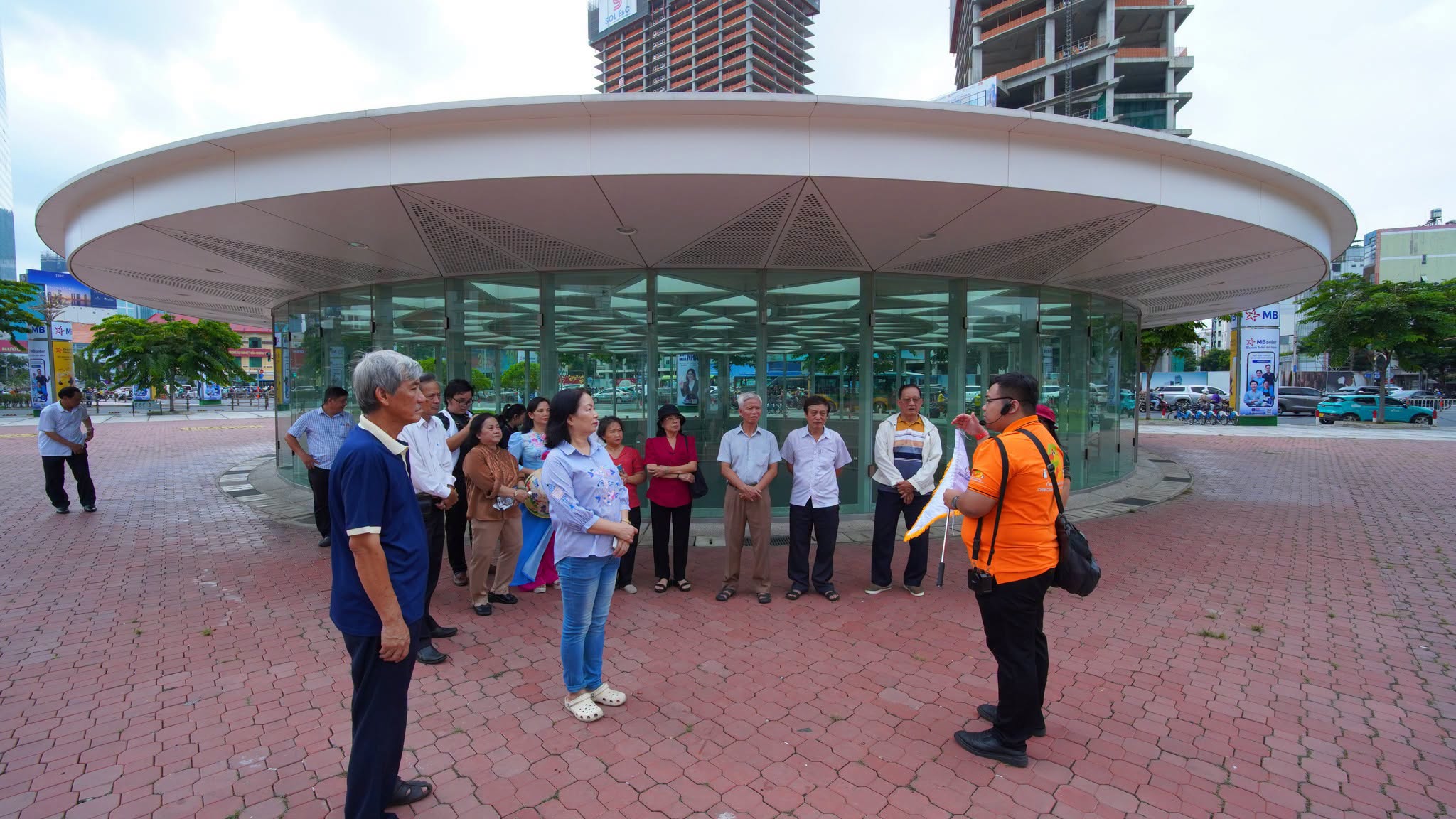 Từ chợ Bến Thành đến Bảo tàng Phở: Hành trình khám phá di sản giữa lòng thành phố - 2