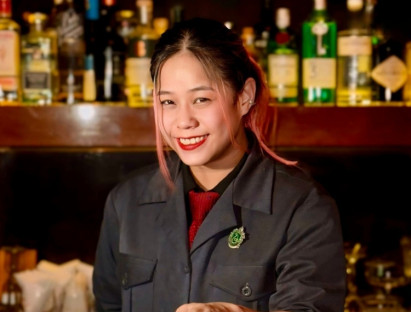  - Jib: Nữ bartender Thái Lan góp sắc màu cho nightlife Sài Gòn
