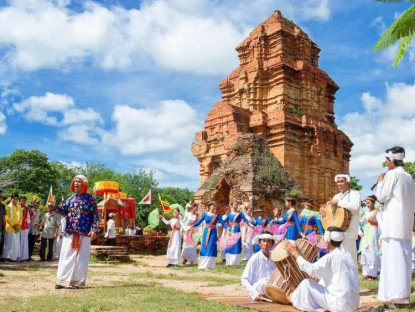  - Ngày hội Văn hóa dân tộc Chăm năm 2026: Tôn vinh bản sắc văn hóa trong kỷ nguyên mới