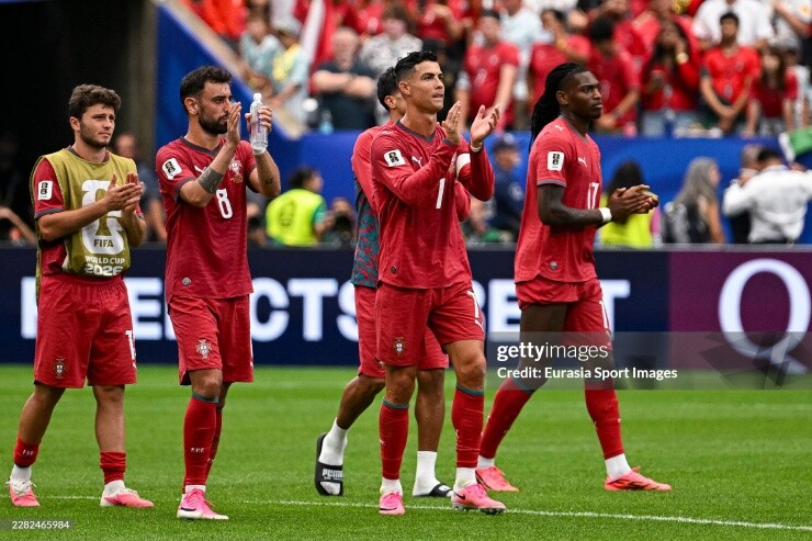 Ronaldo giúp Bồ Đào Nha so kè quyết liệt ngôi đầu bảng xếp hạng World Cup - 1