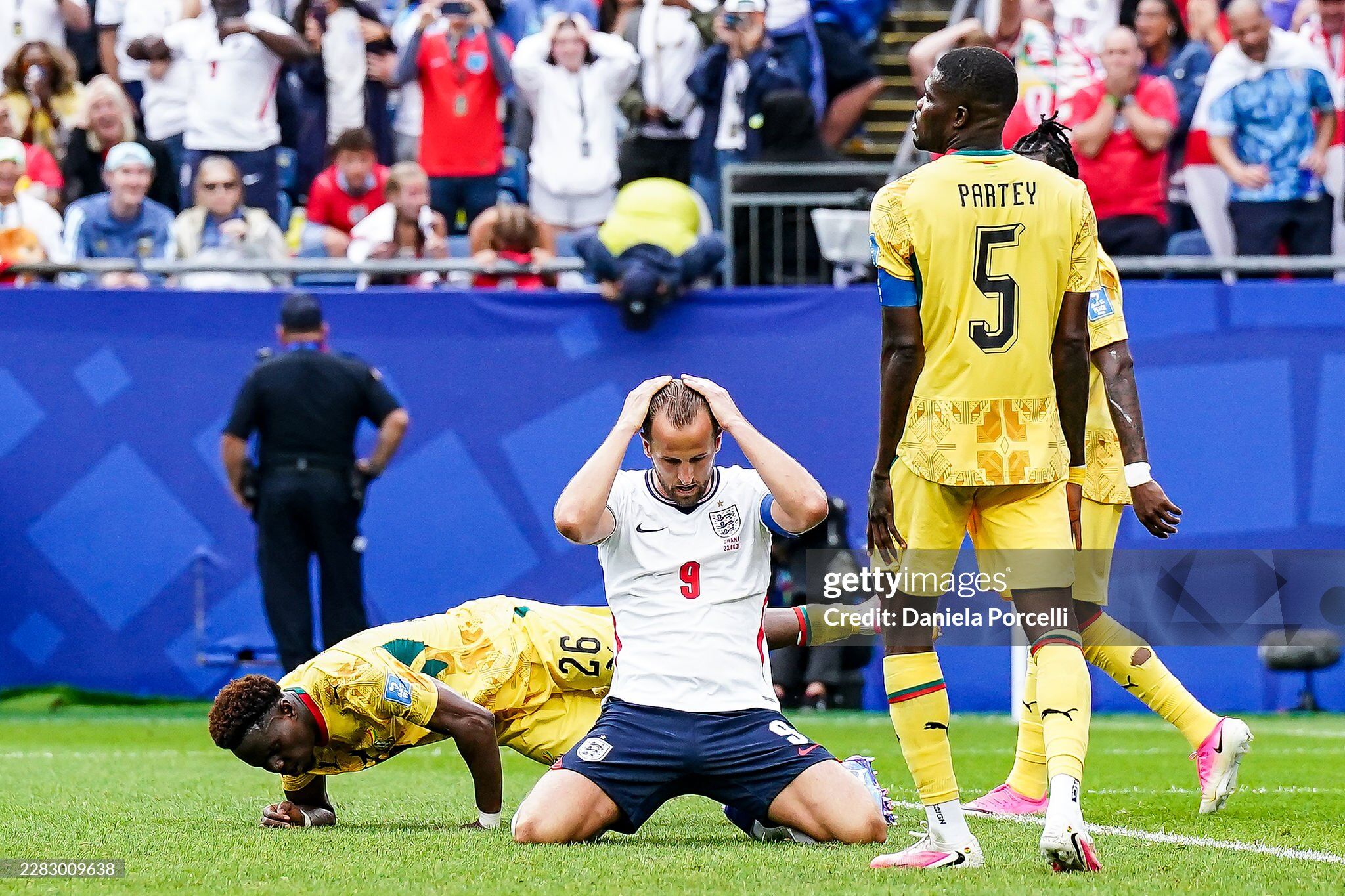 Tình huống HOT Anh - Ghana: Harry Kane bỏ lỡ thời cơ, "Tam sư" tiếc nuối - 4