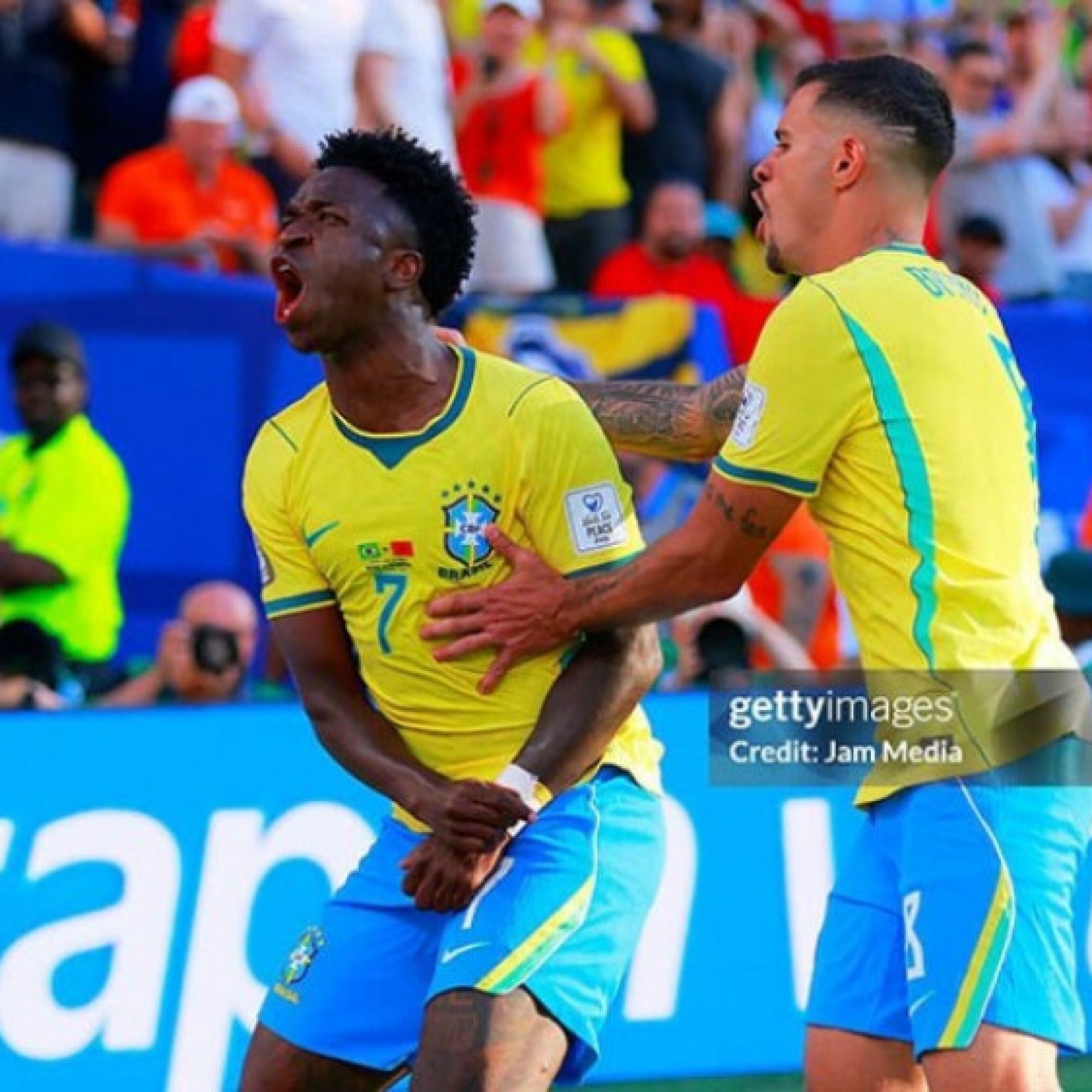  - Bình nhanh Scotland - Brazil: Đỉnh cao so tài, McTominay khốn khó