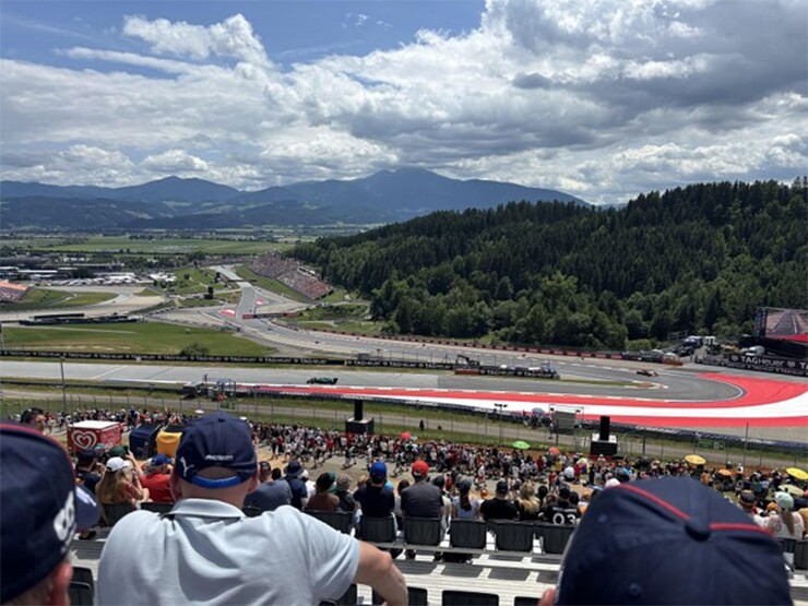 Đua xe F1, Austrian GP: Cuộc “thư hùng” tiếp theo trên “thánh địa” của Red Bull - 2