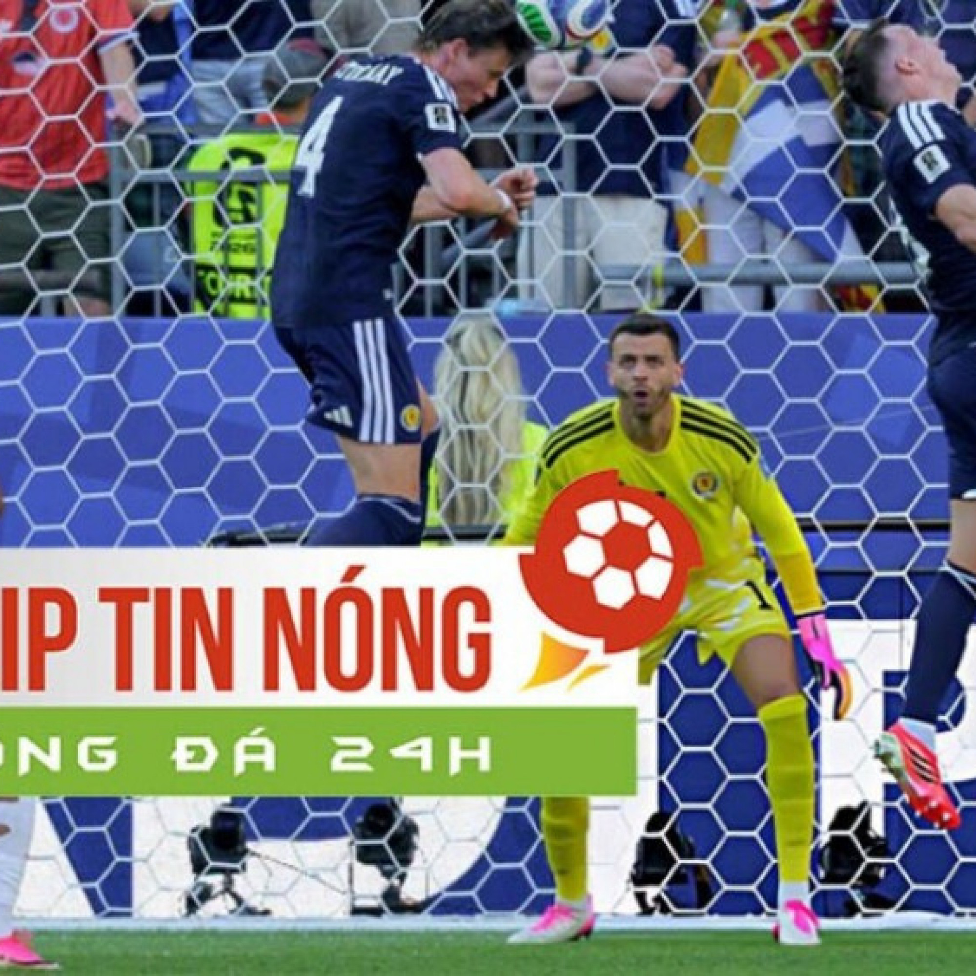  - MU muốn mua thêm thủ môn, Chủ tịch FIFA bị nghi trục lợi từ World Cup (Clip tin nóng)
