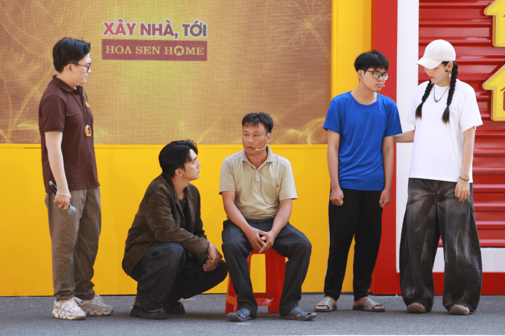 Mái ấm gia đình Việt: Ca sĩ Muộii và diễn viên Đỗ Nhật Hoàng nghẹn lòng trước những đứa trẻ trưởng thành quá sớm - 5