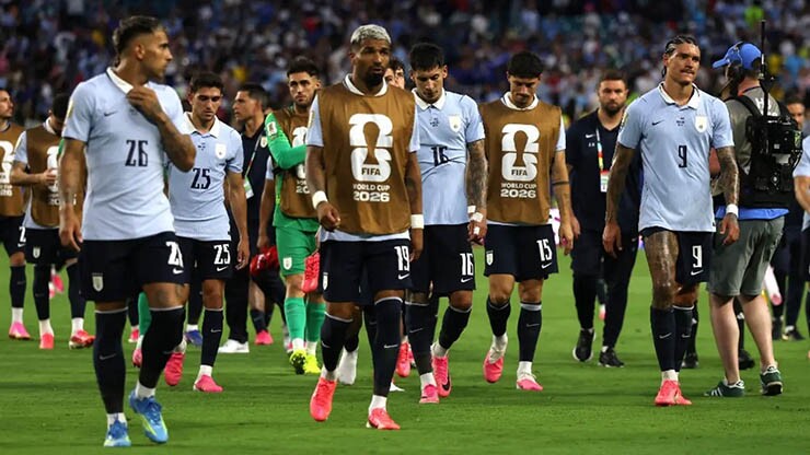 Biến căng dàn sao Uruguay “đảo chính” trước trận Tây Ban Nha, lật ghế HLV Bielsa? - 3