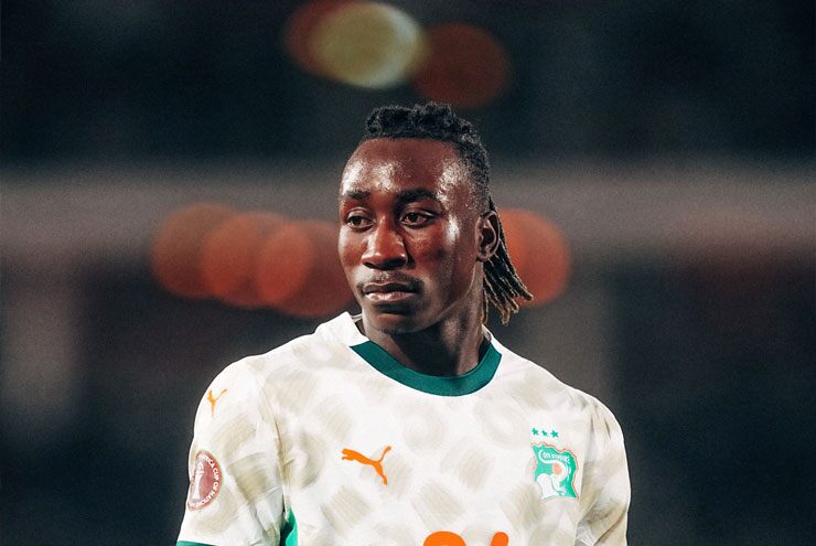Rơi nước mắt vì lá thư của"Messi châu Phi" gửi người em gái quá cố ở World Cup - 1