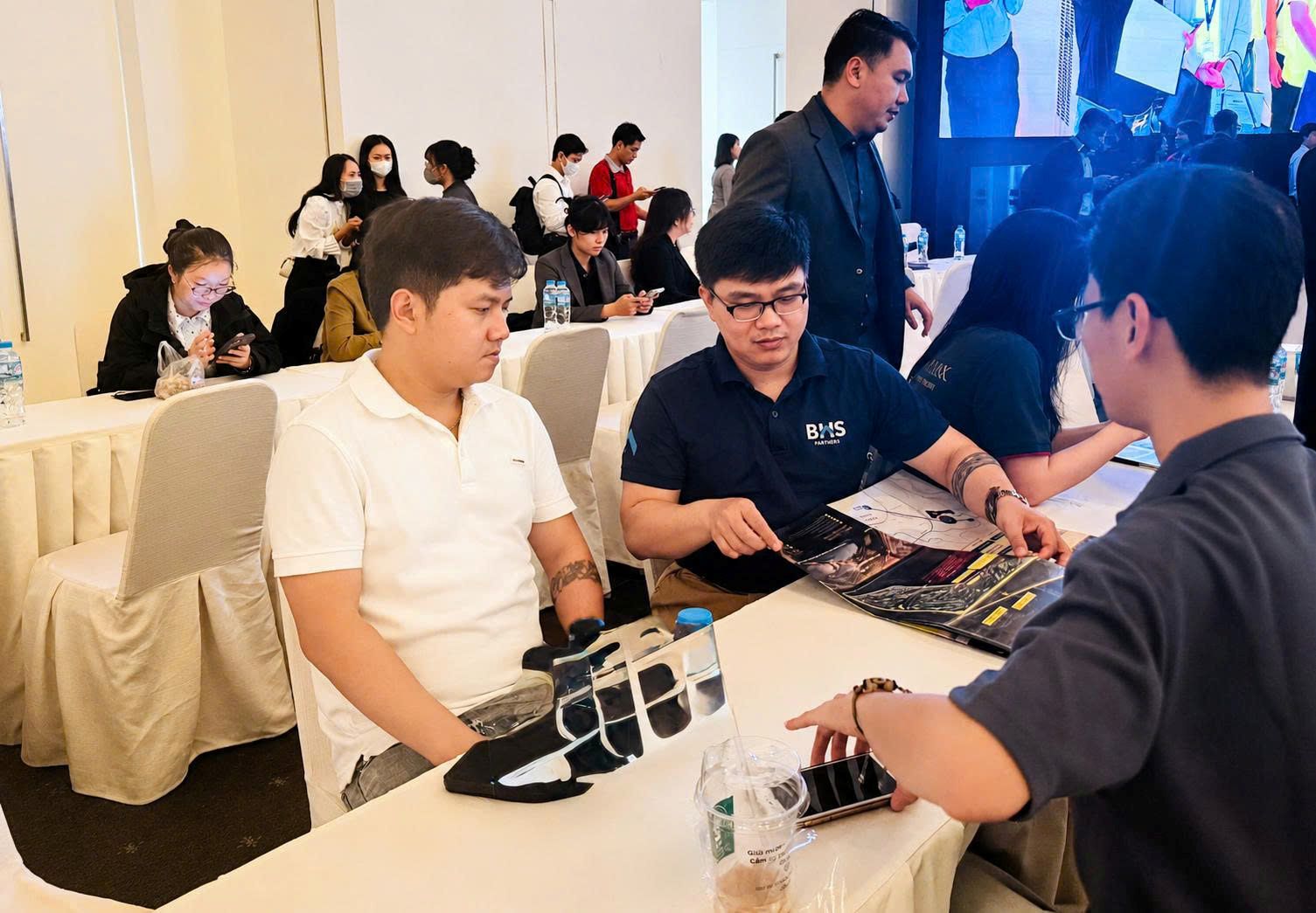 Nhà xây thô tại Vinhomes Sài Gòn Park trao toàn quyền thiết kế không gian sống và kinh doanh cho khách hàng - 1