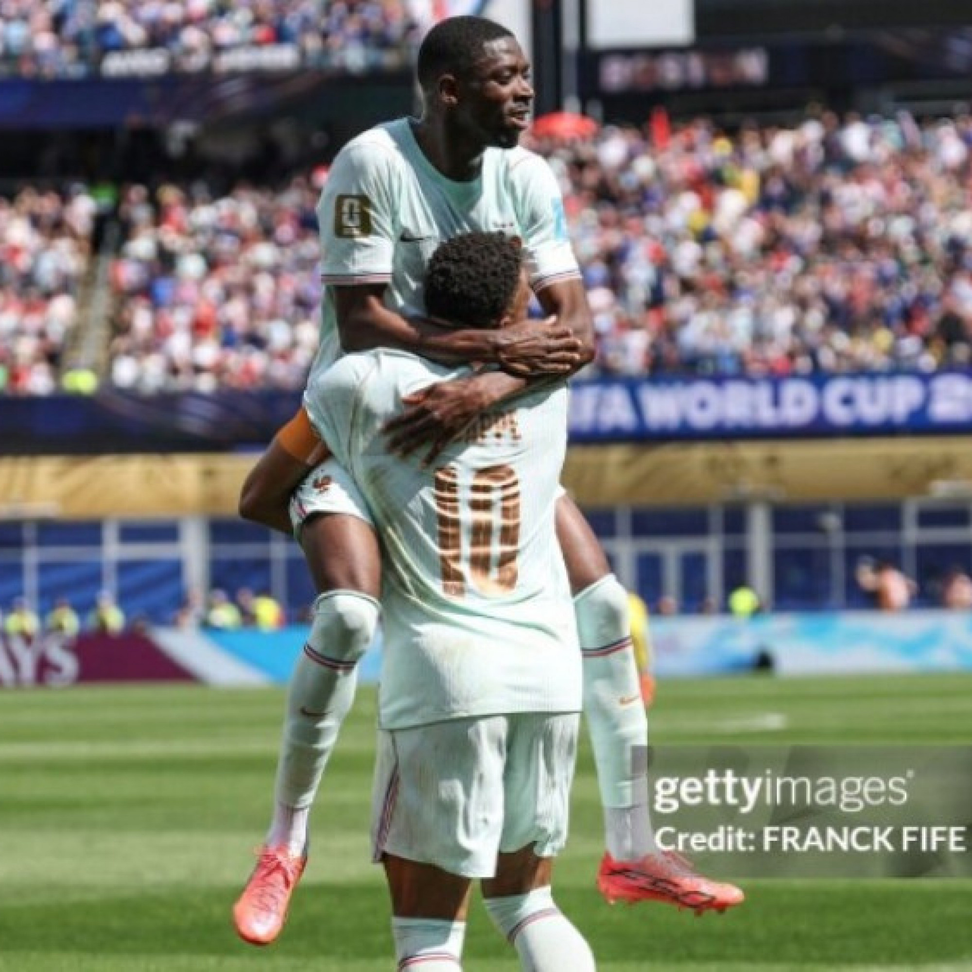  - Video bóng đá Pháp – Na Uy: Rực rỡ 5 bàn, khẳng định ngôi đầu (World Cup)