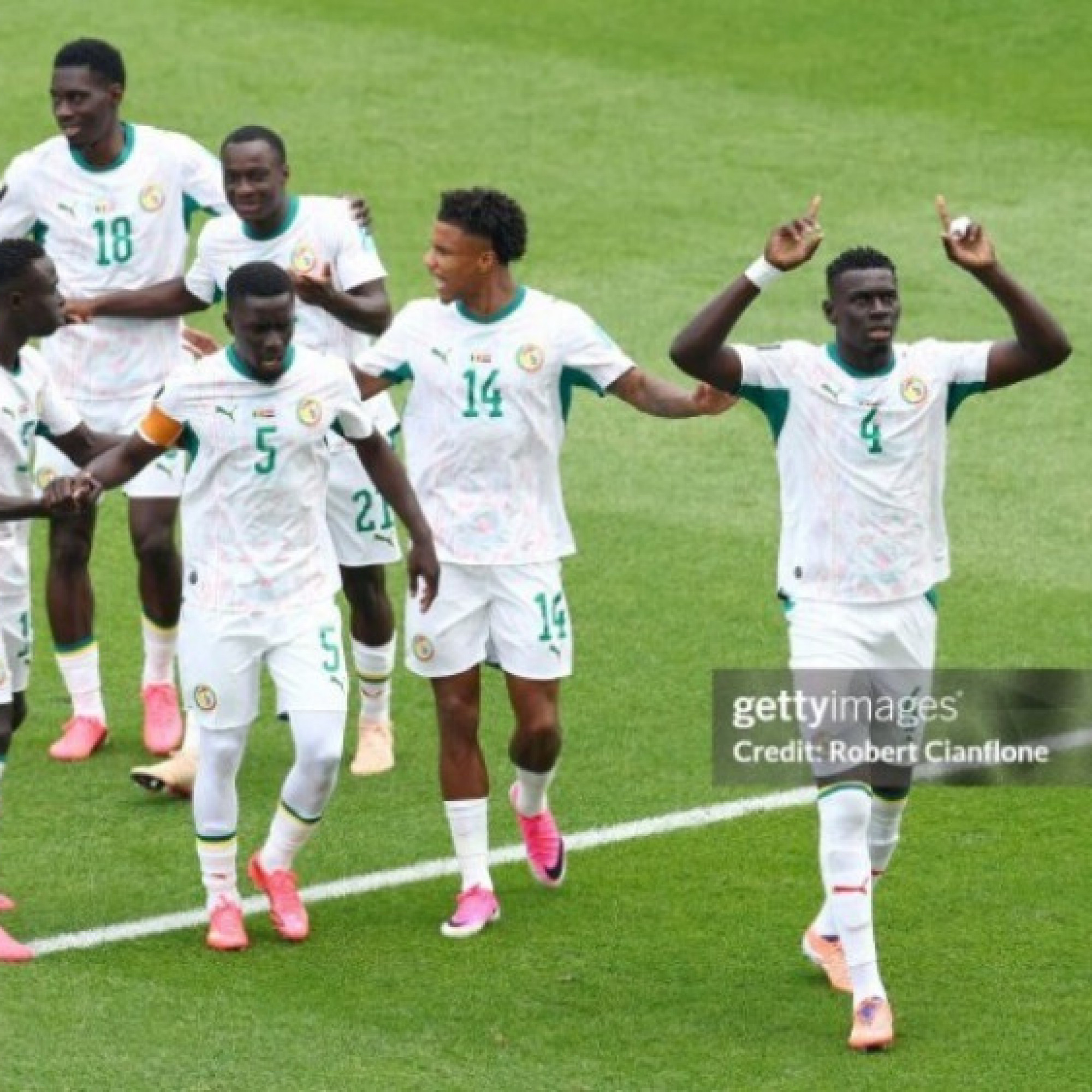  - Video bóng đá Senegal - Iraq: Bước ngoặt thẻ đỏ, cơn mưa bàn thắng (World Cup)