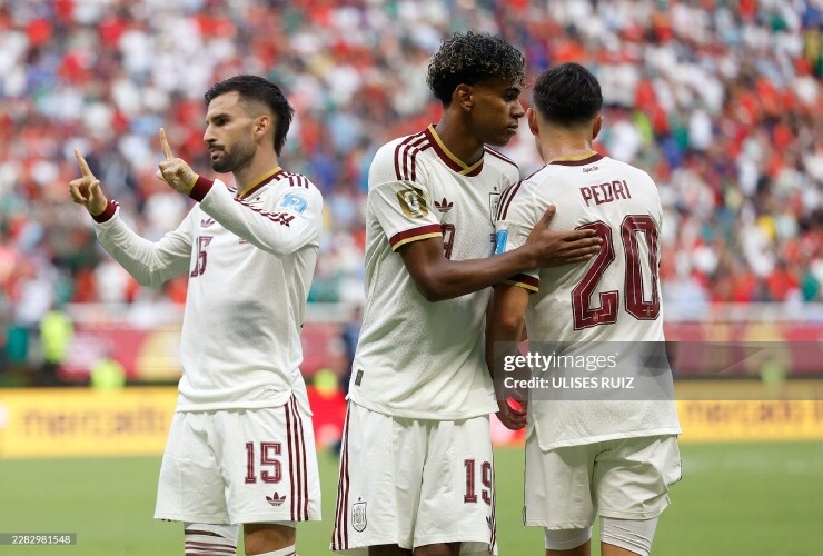 "Tí hon" Cape Verde được Tây Ban Nha giúp sức, đấu Argentina - Messi vòng 1/16 World Cup - 1