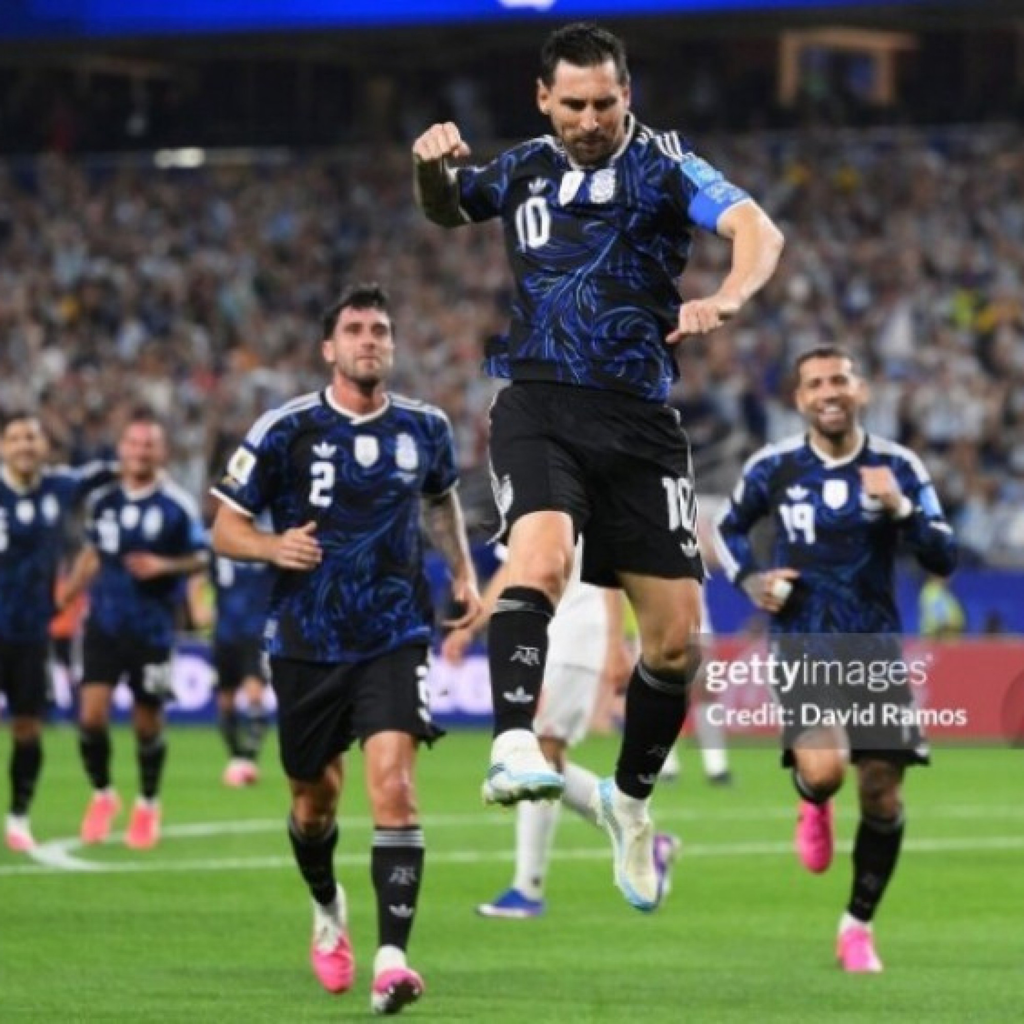 Trực tiếp bóng đá Jordan - Argentina: Messi lập siêu phẩm đá phạt (Hết giờ)
