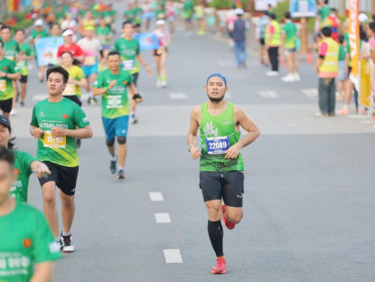 Chuyển động - Hơn 5.000 runner tham gia giải chạy quảng bá du lịch xanh ở Cần Thơ