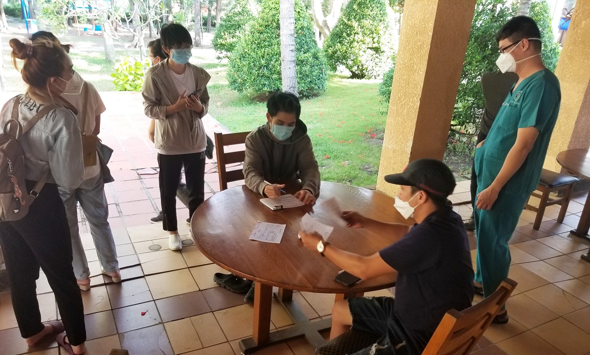 Saigontourist Group phục vụ ăn ở miễn phí cho tuyến đầu chống dịch - 4