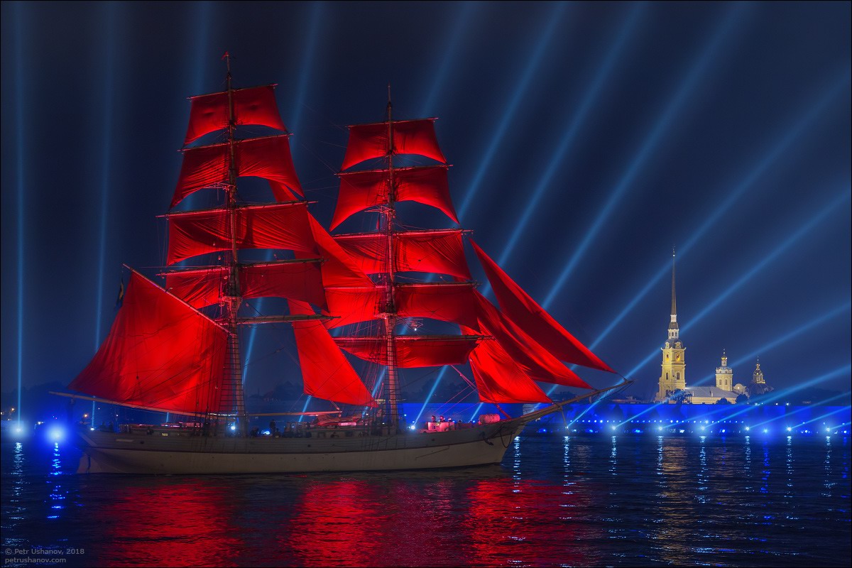 Ngoài EURO 2020, hãy đến Saint Peterburg hòa mình vào lễ hội Cánh buồm đỏ thắm - 1