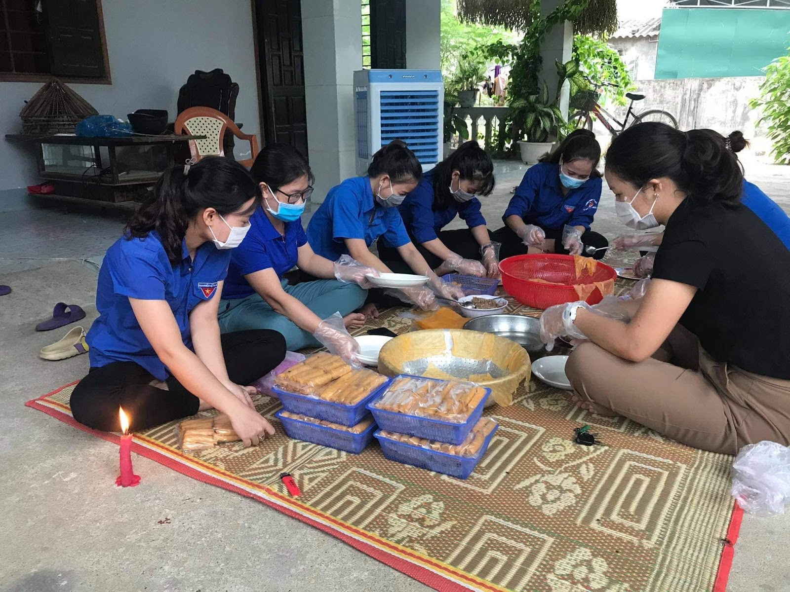 Giới trẻ Quảng Bình làm cháo canh đặc sản gửi tặng khu cách ly TP.HCM - 6