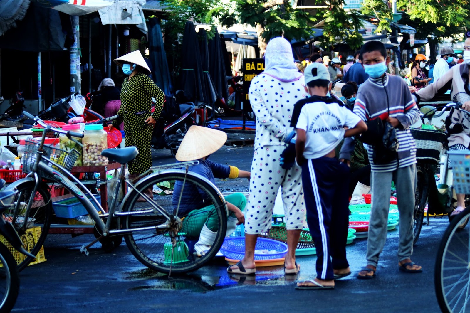 Nha Trang, Ninh Hòa phát phiếu đi chợ - 1