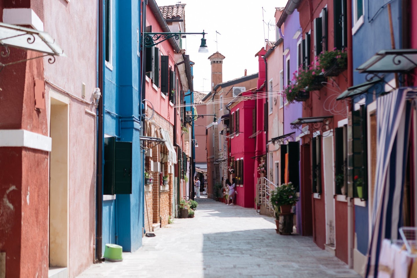 Lạc lối tại đảo Burano sắc màu giữa Venice lãng mạn - 17