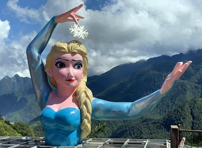 Sa Pa: Cộng đồng mạng lại “dậy sóng” với công chúa Elsa phiên bản lỗi - 1