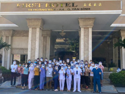 Chuyển động - Saigontourist Group hỗ trợ ăn ở cho hàng vạn y, bác sĩ chống dịch