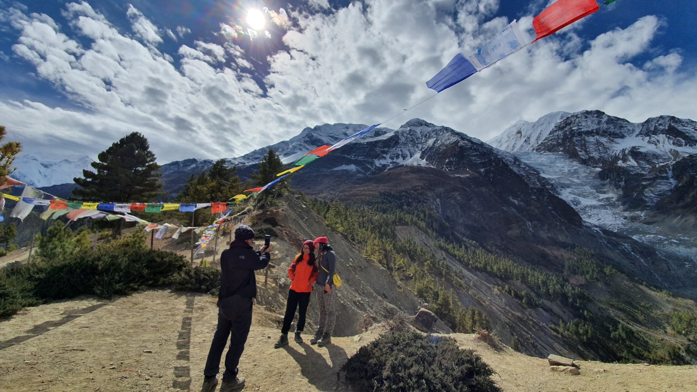 Tới Nepal, gửi lời nguyện cầu theo những lá cờ Lungta bay phấp phới - 3
