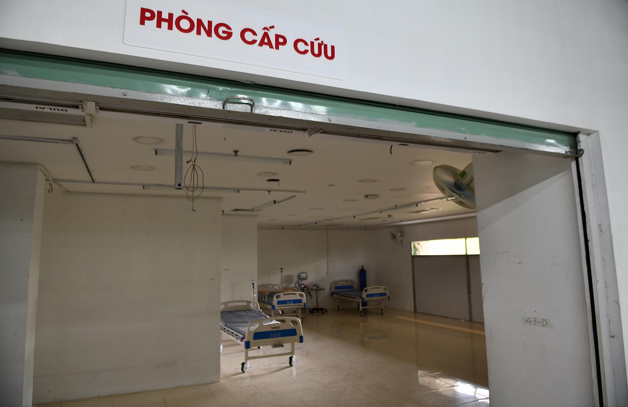 Bệnh viện dã chiến ở Thuận Kiều Plaza trước giờ đón F0 - 5