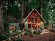 Mê mẩn những căn nhà gỗ nhỏ xinh ẩn mình giữa thiên nhiên