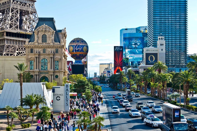 Quan chức Mỹ khuyến cáo du khách không nên đến Las Vegas - 1