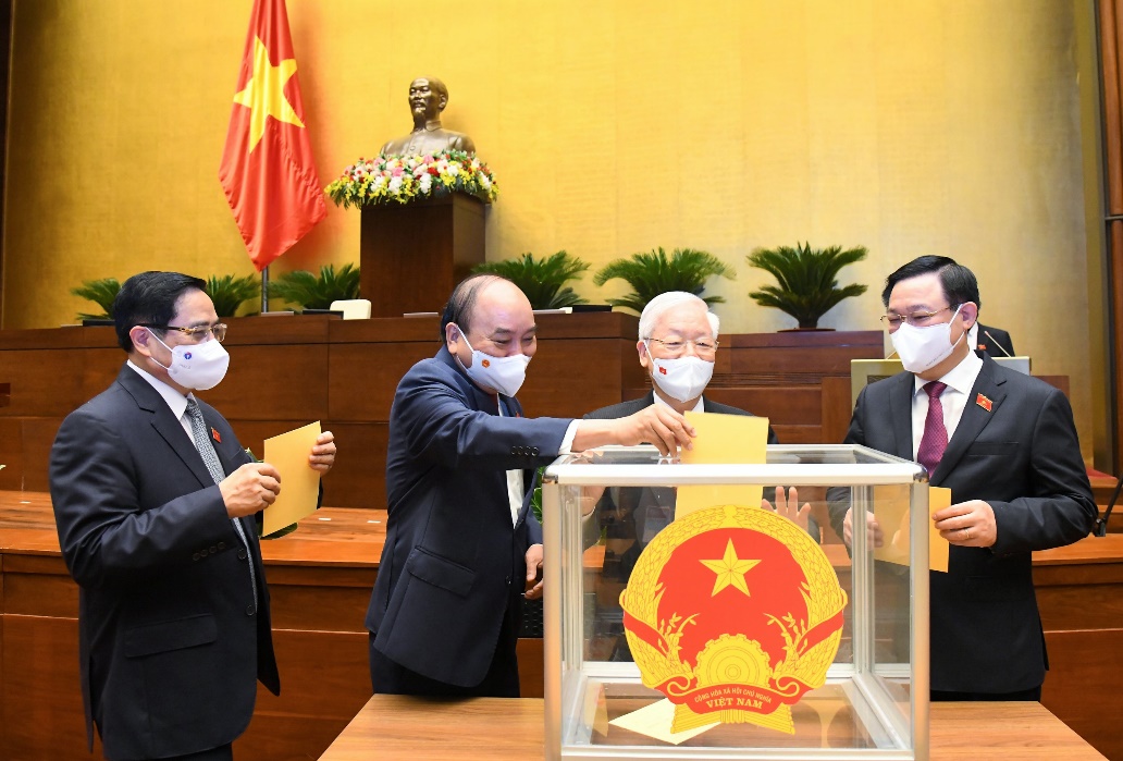 Chủ tịch nước Nguyễn Xuân Phúc tuyên thệ nhậm chức - 2