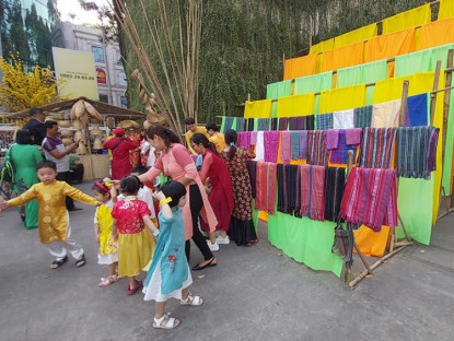 Lễ hội - Số hóa dữ liệu lễ hội tại Việt Nam