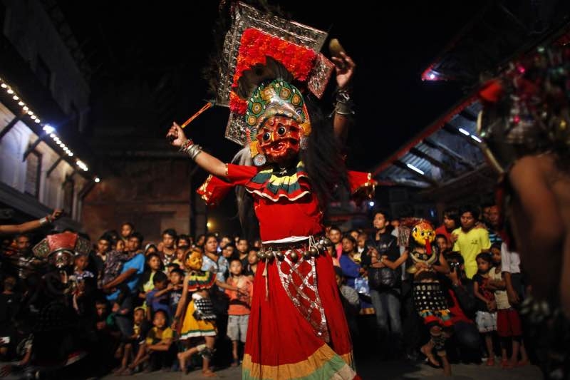 Khám phá Nepal qua những lễ hội truyền thống đầy màu sắc - 12