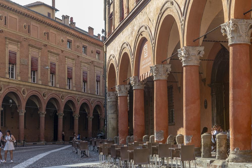UNESCO công nhận di sản Cổng vòm thời Trung cổ Bologna (Italia) - 2
