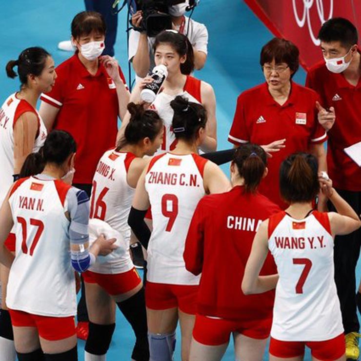 Nỗi đau bóng chuyền nữ Olympic: Trung Quốc thắng vẫn bị loại, Mỹ vượt khó vào tứ kết - 3