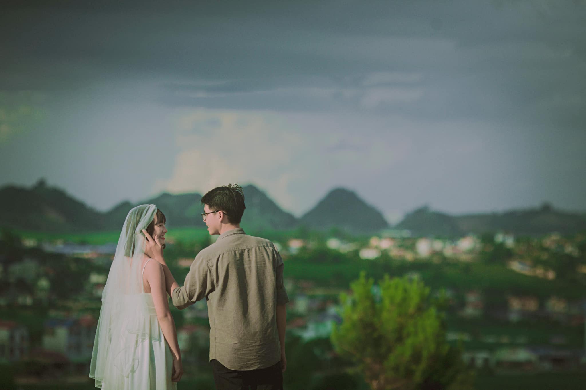 Kinh nghiệm tự chụp ảnh cưới "cực chất" dành cho cặp đôi mê du lịch - 8