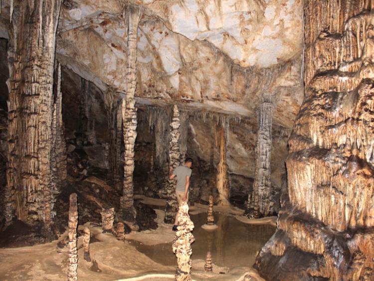 Hà Giang phát hiện hang động nhiều nhũ đá đẹp như tòa lâu đài