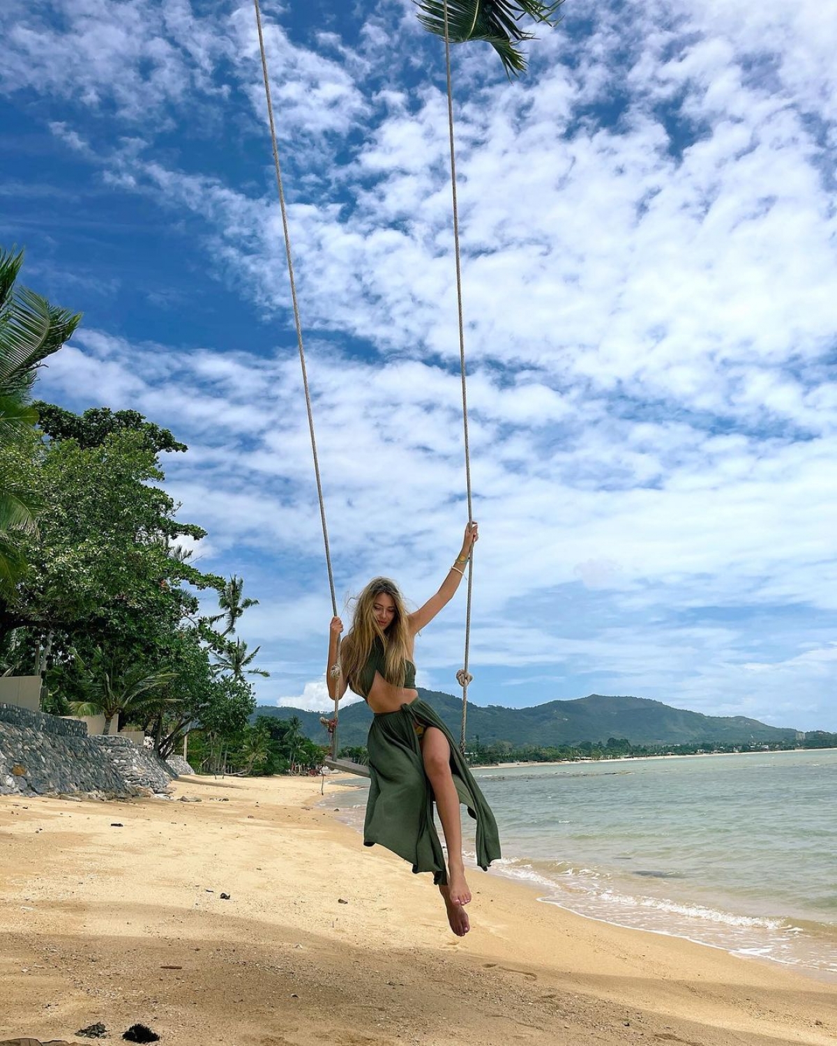 Hoa hậu Ba Lan khoe vẻ đẹp nóng bỏng quảng bá du lịch Thái Lan - 3