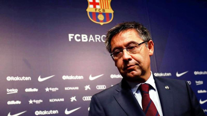 2 chủ tịch Barca hận nhau vì để mất Messi, quyết đấu tố đến cùng - 2