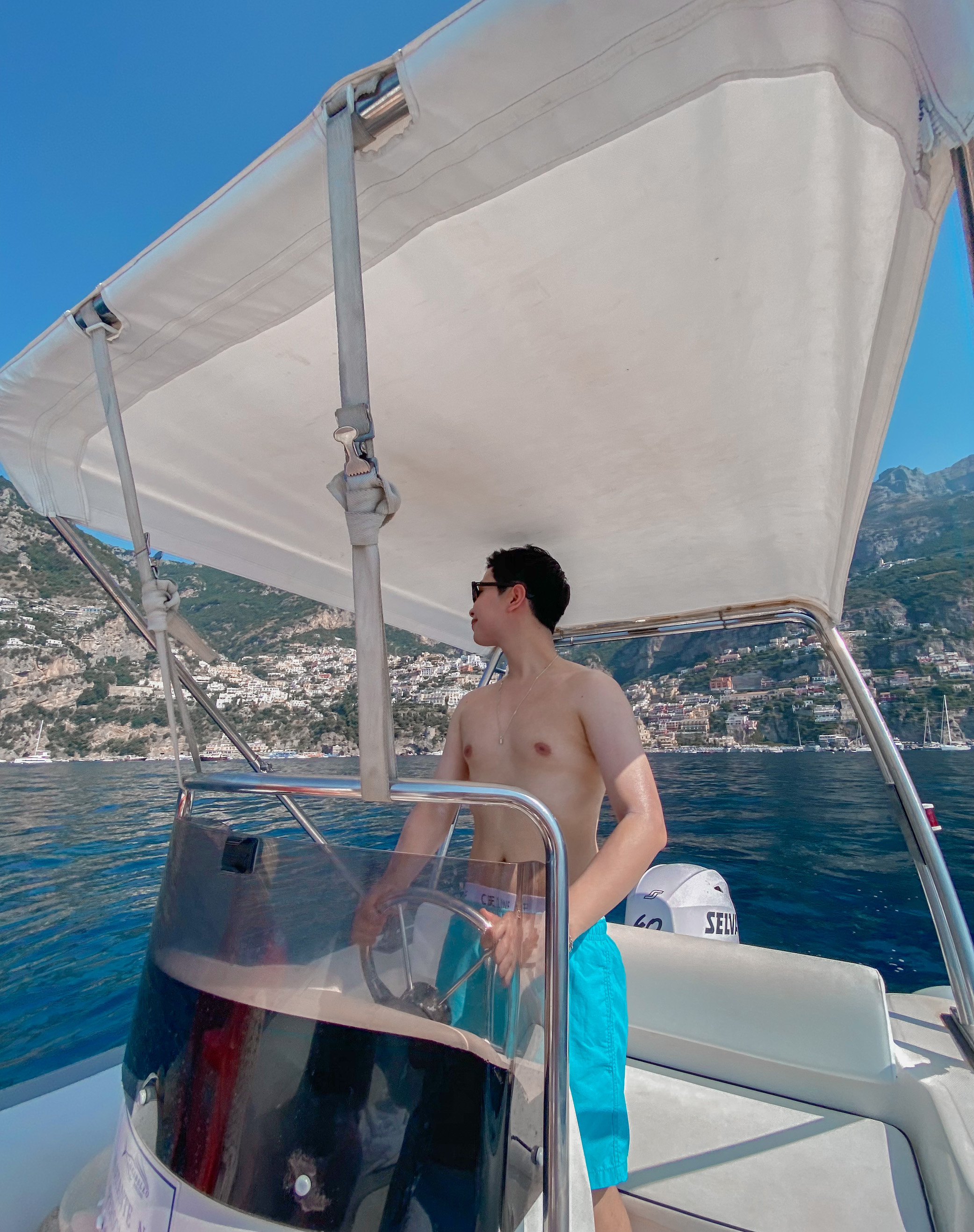 Khám phá vẻ đẹp tuyệt mỹ ở thành phố biển Positano nước Ý - 18