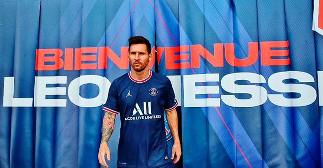 Đặt cửa Ronaldo đến PSG đá cùng Messi có còn là chuyện &#34;điên rồ&#34;? - 1