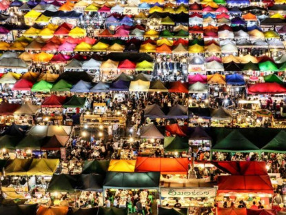 Chuyển động - Hình ảnh hoang tàn của chợ đêm Ratchada nổi tiếng Thái Lan